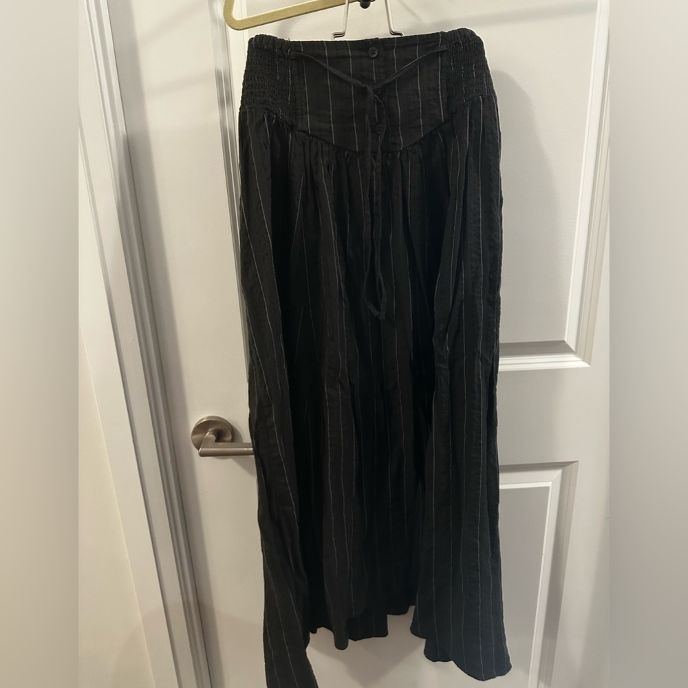 Aerie Midi Skirt smocked in a charcoal/black pinstripe design